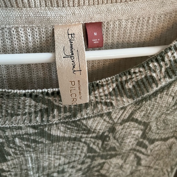 Anthropologie Pilcro BloomingPrint Floral Top - Picture 5 of 5